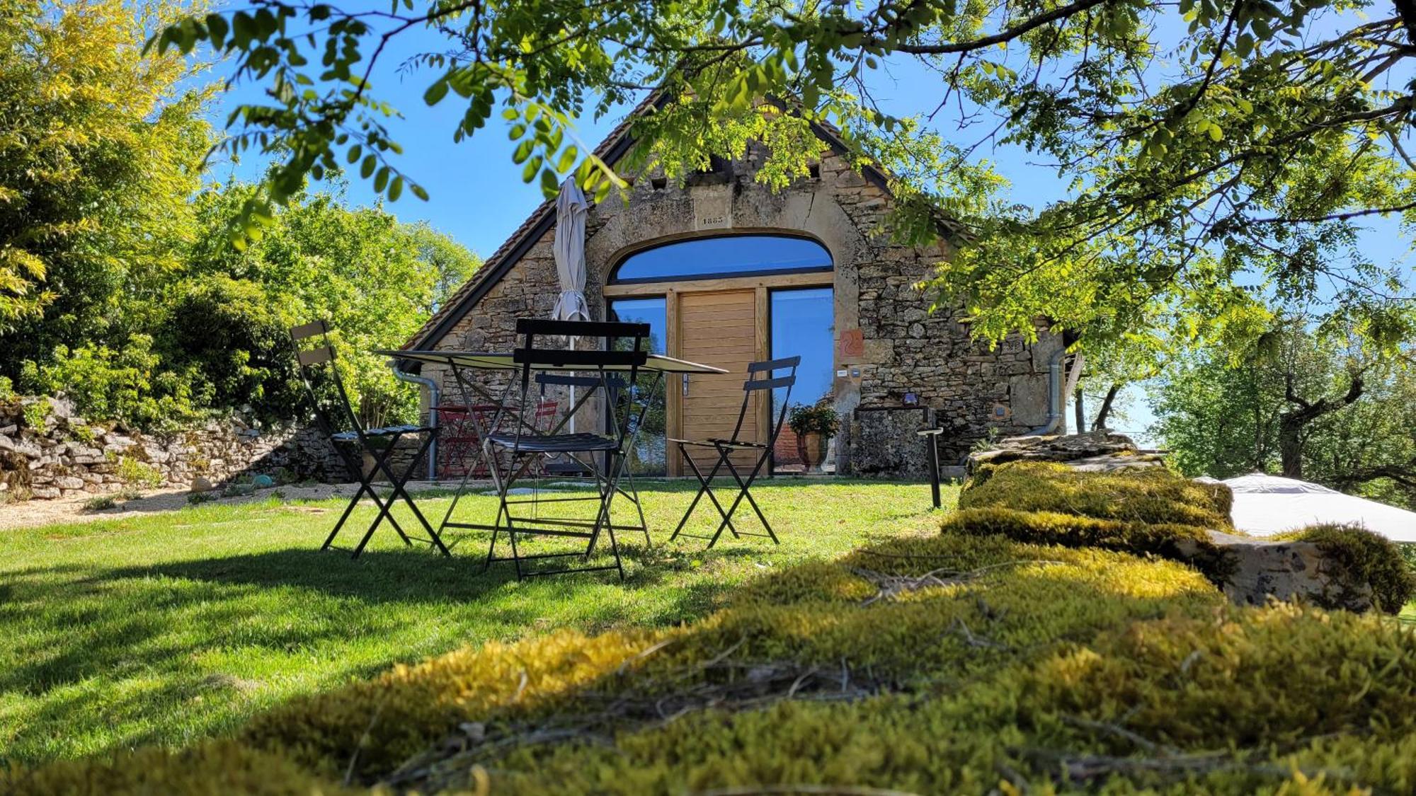 Les Enclos Secrets Livernon Exterior photo