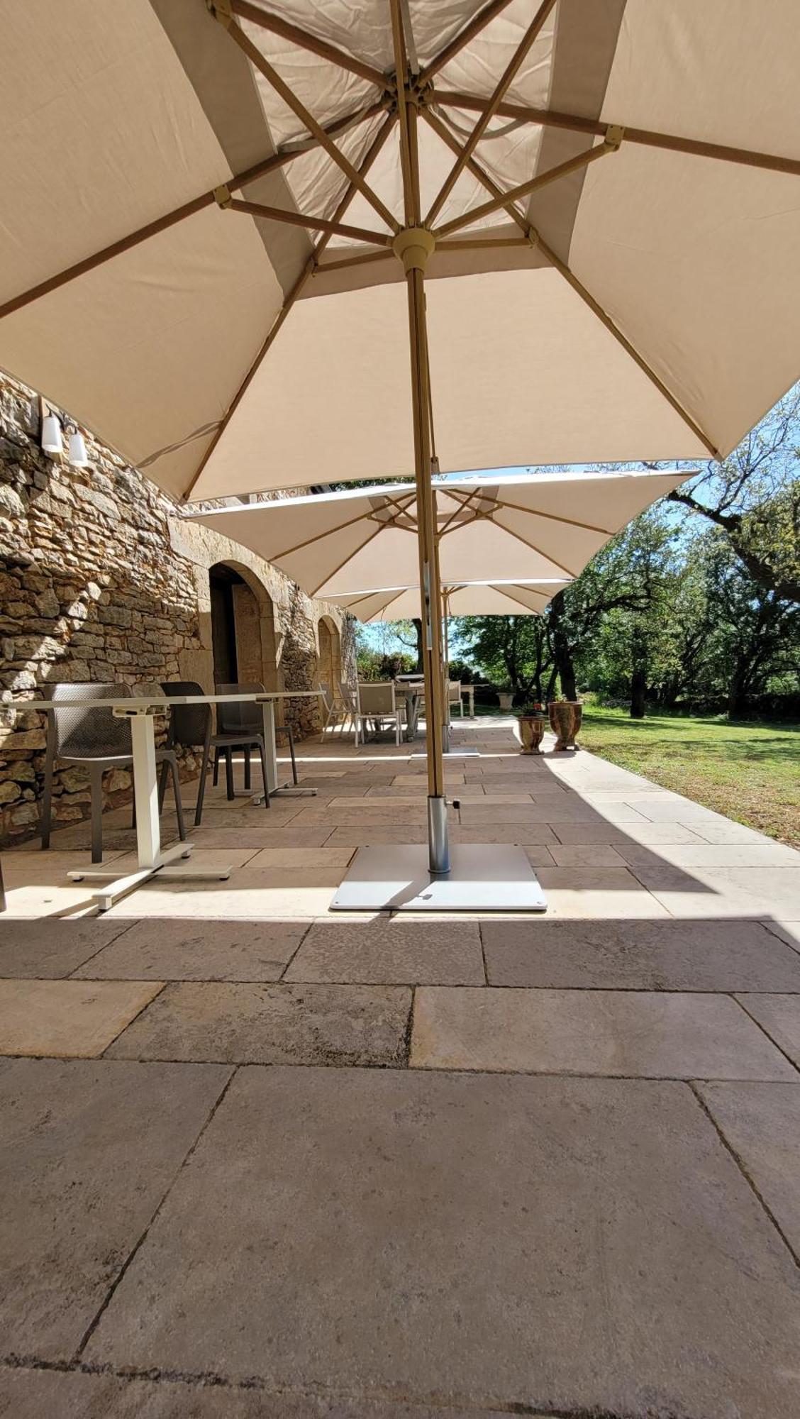Les Enclos Secrets Livernon Exterior photo