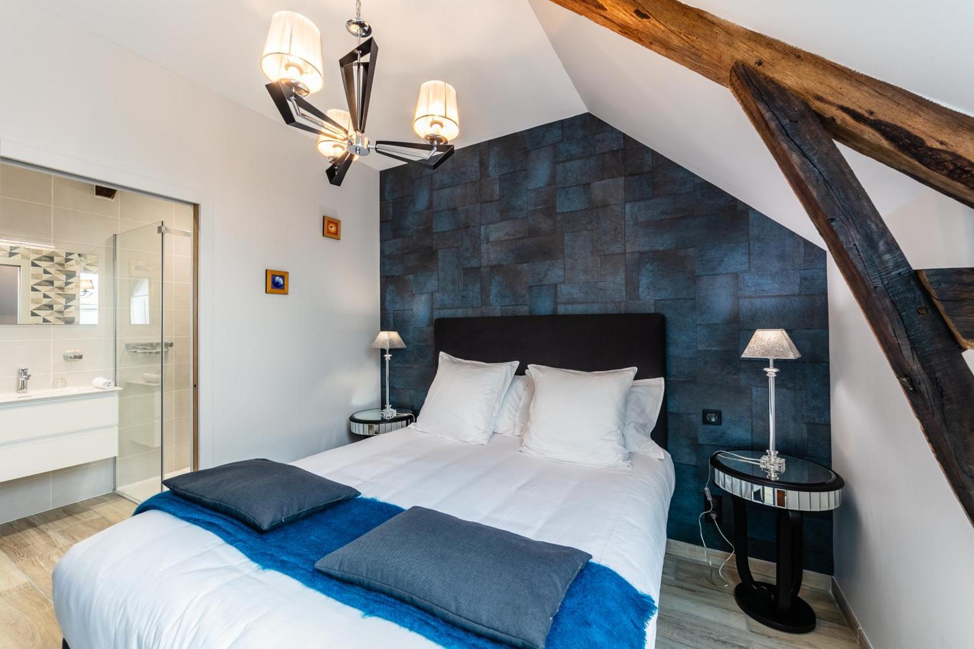 Les Enclos Secrets Livernon Room photo