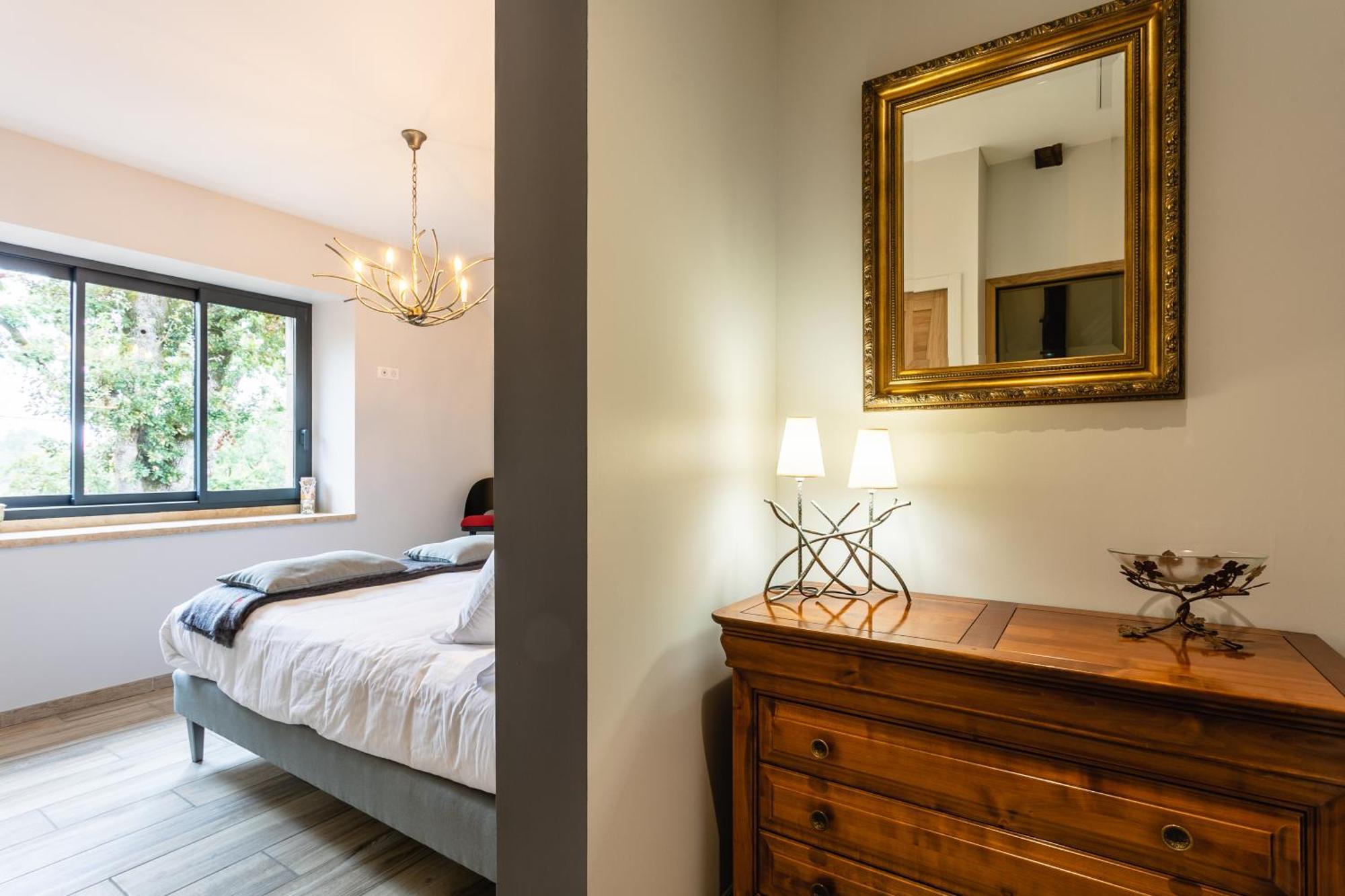 Les Enclos Secrets Livernon Room photo